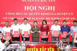 Huyện ủy Bắc Yên công bố 23 quyết định thành lập các chi bộ cơ sở trực thuộc Huyện ủy
