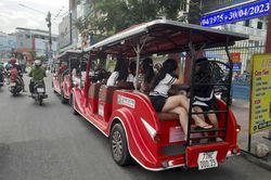 'Bát nháo' xe điện ở Quy Nhơn