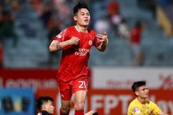 B.Bình Dương ngáng đường Thanh Hóa tại V-League