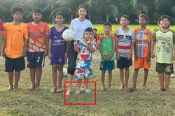 Huỳnh Như đăng ảnh đá bóng cùng trẻ em, ai cũng 'thả tim' vì điều cực đặc biệt