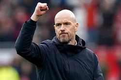 Ten Hag có thành tích thế nào trong các trận chung kết trước derby Manchester?