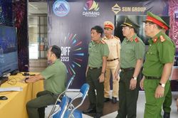 Mỗi cán bộ, chiến sĩ Công an TP Đà Nẵng nêu cao tinh thần trách nhiệm, văn hóa ứng xử với nhân dân tại DIFF 2023
