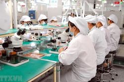 Doanh nghiệp đối mặt khó khăn chất chồng