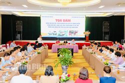 Tọa đàm 'Nâng cao vai trò, trách nhiệm của cấp ủy, chính quyền trong đổi mới, sáng tạo, phát triển kinh tế tập thể trong giai đoạn mới trên địa bàn tỉnh'