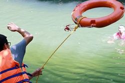 Tránh đuối nước ở trẻ, cha mẹ cần lưu ý những gì?