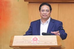 Thủ tướng: Không tô hồng, không bôi đen mà nhìn rõ sự thật nền kinh tế lúc này