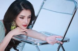 'Mỹ nhân Bolero' Tô Ngọc Hà ra mắt MV 'Mùa hè bỏng cháy'