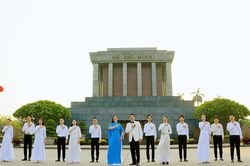 Bài thơ 'Người đi tìm hình của nước' được phổ nhạc