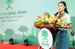 Hoa hậu Nguyễn Thanh Hà chung tay kêu gọi người trẻ sống xanh, bảo vệ môi trường