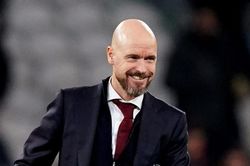 HLV Ten Hag nói gì trước trận chung kết FA Cup với Man City?