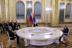 Azerbaijan-Armenia đạt tiến bộ trong đàm phán khôi phục giao thông