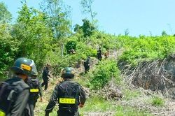 Truy tìm nghi can liên quan đến vụ giết người đặc biệt nghiêm trọng làm 3 người tử vong