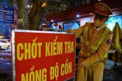 Hỗ trợ thanh niên vi phạm nồng độ cồn có ý định tự tử về nhà an toàn