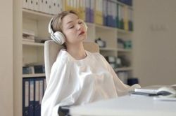 Từ bỏ làm việc 4 ngày/tuần vì nhân viên stress hơn
