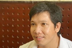'Lật mặt' người đàn ông dùng sổ đỏ giả để lừa đảo 400 triệu đồng