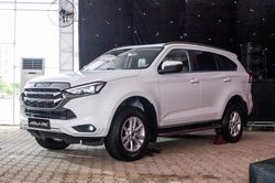 Bảng giá xe Isuzu tháng 6/2023