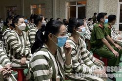 Tuyên truyền pháp luật và chiếu phim lưu động tại Trại Tạm giam Công an tỉnh
