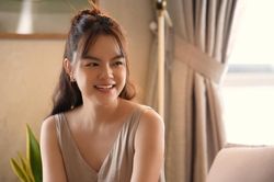 Bị anti-fan gán ghép 'chung chồng', Phạm Quỳnh Anh nói gì?