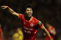 Văn Thanh tạt bóng cực đỉnh, ghi bàn nhạy bén, HLV Troussier không thể hài lòng hơn