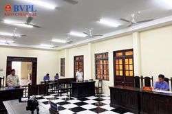 VKSND huyện Mỹ Xuyên phối hợp tổ chức phiên tòa kinh doanh thương mại rút kinh nghiệm
