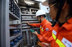 EVN yêu cầu các đơn vị thành viên cấp bách tiết kiệm điện
