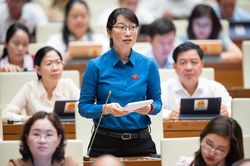 Việc rút bảo hiểm xã hội 1 lần làm nóng phiên chất vấn Bộ trưởng Bộ Lao động, Thương binh và xã hội