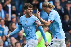 John Stones hưởng lợi từ Erling Haaland, Man City ngày càng đáng sợ