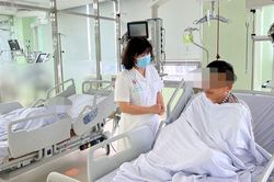 Cảnh báo ngạt khí do ngủ trong ô-tô bật điều hòa