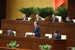 Quốc hội chất vấn: Lao động xuất khẩu bị lừa bởi các công ty 'ma'