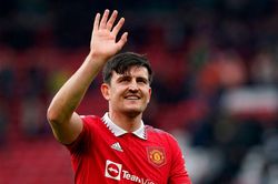 Harry Maguire được 6 đội bóng Anh theo đuổi