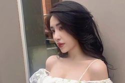 Vóc dáng quyến rũ của 'cô Đào' Dương Thu Hương phim Gia đình mình vui bất thình lình