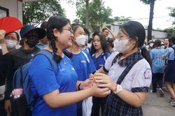Thí sinh TP Hồ Chí Minh phấn khởi vì 'trúng tủ' chủ đề tình yêu đất nước