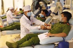 Cần Thơ tháo gỡ khó khăn trong đấu thầu mua sắm vật tư y tế