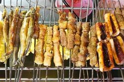Cơn 'sóng thần ẩm thực' ở Trung Quốc khiến khách sạn cháy phòng, đường sắt cháy vé: Nguyên nhân chỉ từ món ăn mà ở Việt Nam cũng có