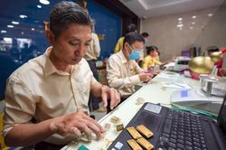 Giá vàng trong nước đi ngang