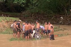 Đi bắt ếch trong đêm, hai cha con đuối nước thương tâm ở Kon Tum
