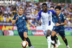 'Đọc' chiến thuật của Sông Lam Nghệ An trong trận thắng ở vòng 11, V-League 1-2023
