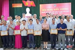 Thị xã Hồng Lĩnh biểu dương 25 người cao tuổi làm kinh tế giỏi