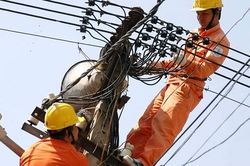 Thiếu điện, ngành điện xin lỗi nhân dân và doanh nghiệp