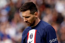 Barca đúng khi từ chối Messi lần nữa