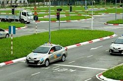 Tăng phí thi sát hạch lái xe