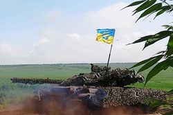 Nga đẩy lùi loạt cuộc tấn công gần Bakhmut, hạ pháo M777, Su-27