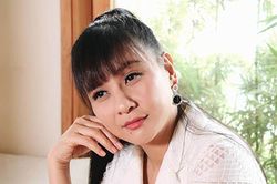 Diễn viên Cát Phượng có bạn trai mới