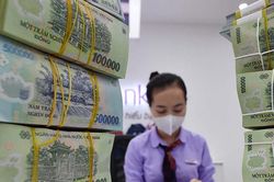 Lãi suất tiết kiệm 'bí mật' tăng vọt tại quầy, không cần gửi nhiều tiền