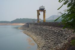 Nhiều hồ thủy điện ở mực nước chết hoặc lưu lượng không đảm bảo phát điện