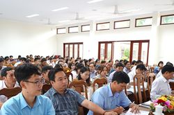 Gia Lai: 120 cán bộ quản lý, giáo viên tập huấn dạy xóa mù chữ