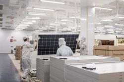 Hai doanh nghiệp sản xuất pin Trung Quốc xem xét đầu tư lớn vào Việt Nam