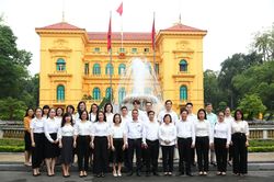 Vụ Pháp chế và Quản lý khoa học sinh hoạt chuyên đề về học tập tư tưởng, đạo đức, phong cách Hồ Chí Minh