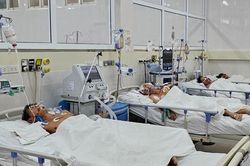 Nữ sinh năm 2 ngưng tim đột ngột, bác sĩ khuyến cáo cách phòng ngừa bệnh tim mạch, đột quỵ ở người trẻ