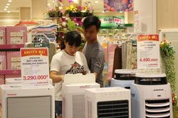 Công khai cửa hàng bán máy phát, quạt tích điện trục lợi bất chính